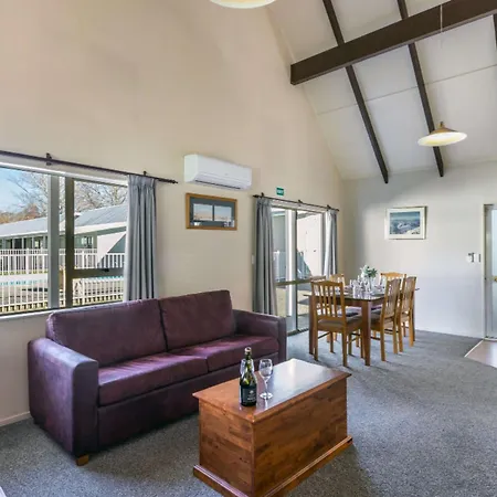 Turangi Leisure Lodge Exterior photo